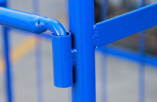 Corrosion Resistant Movable Wire Shelving With Casters For Logistics and Turnover Industries