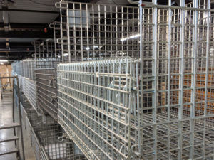 Durable Collapsible Wire Container , Steel Storage Bins For Auto Parts Manufacturing , Hardware Industry