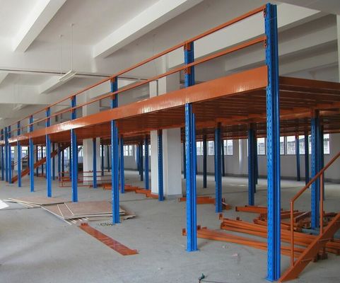 Q235 Steel Mezzanine Platform with Polywood Floor Custom Width