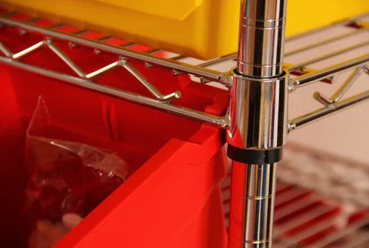 Movable Industrial Wire Shelving With Plastic Storage Bins For Garages